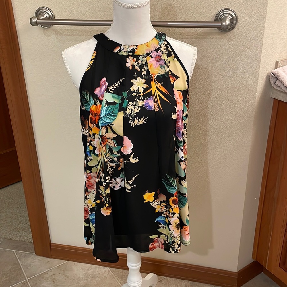 Spence floral top